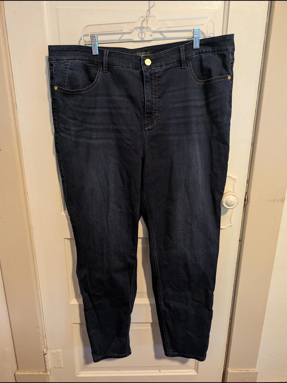 Talbots Dark Indigo Jeggings with Gold Hardware